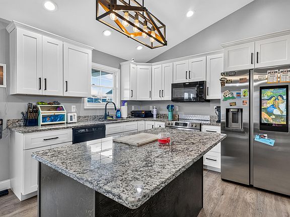 2nd image of 213 Waterway Dr