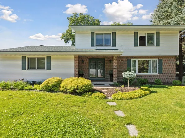 2150 Valley View Pl, Saint Paul, MN 55119