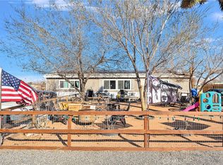 14345 Quinnault Rd, Apple Valley, CA 92307