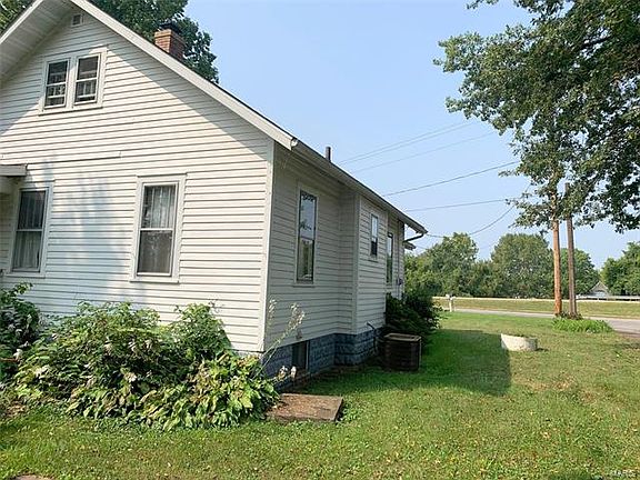 5th image of 29 Holly Dr