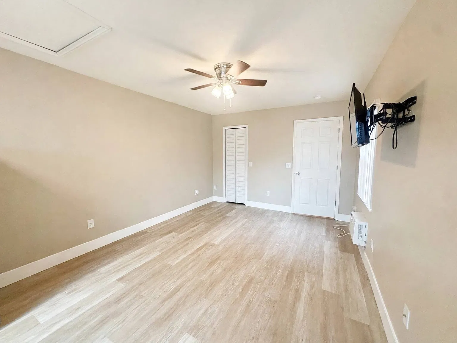 125 Orchid Dr — Photo 4