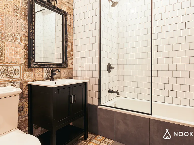 269 Meserole St #1F — Photo 7