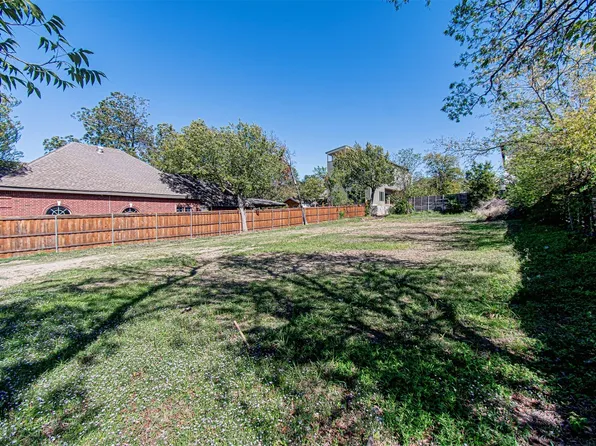 324 N Patton Ave, Dallas, TX 75203