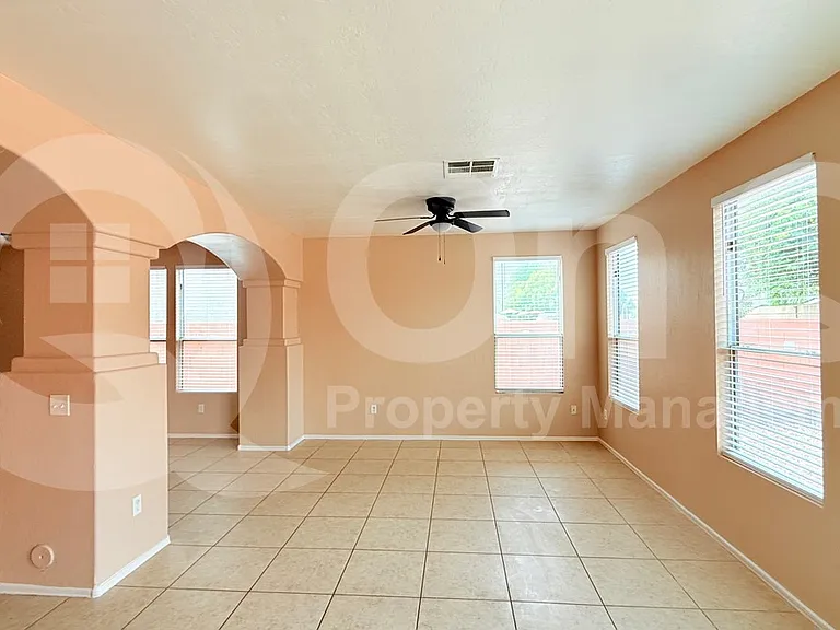 6022 N Florence Ave — Photo 23