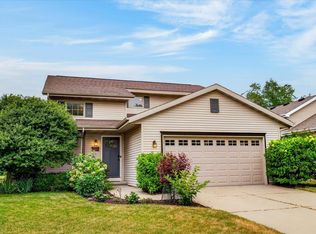 3818 Ice Age Dr, Madison, WI 53719