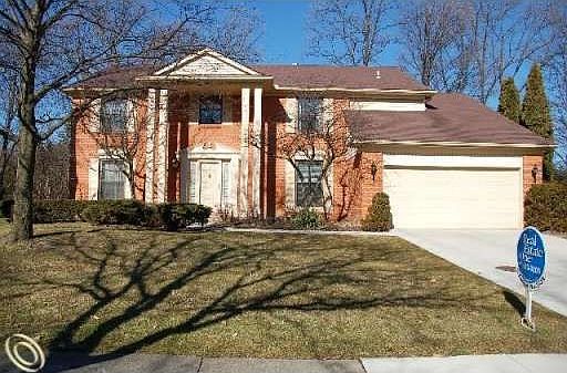 1st image of 2032 Babcock Dr