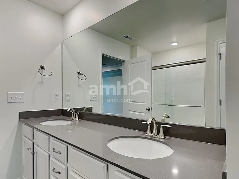 605 Rivermist Dr — Photo 11