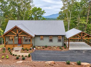 1878 Sweetwater Dr, Clarkesville, GA 30523