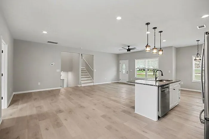 3907 Lauada Dr — Photo 8