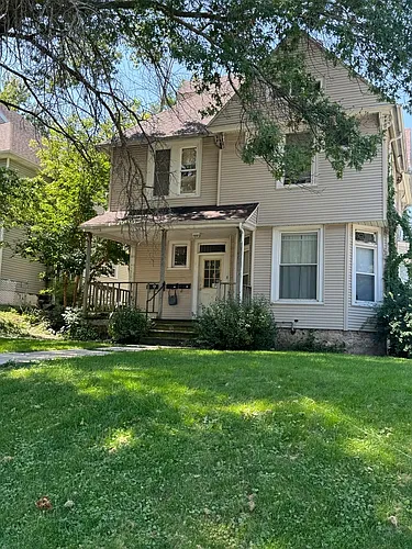 1228 Tremont Ave Photo 1