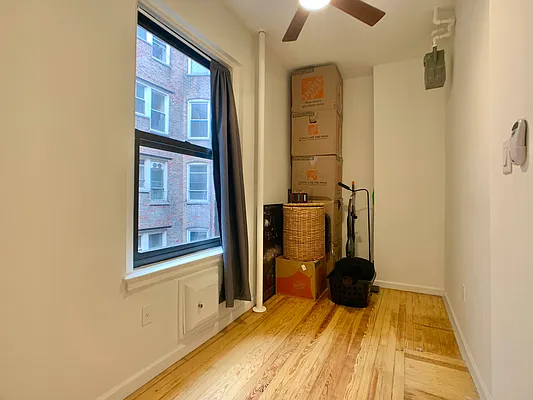 Rented by City Connections Realty | media 20