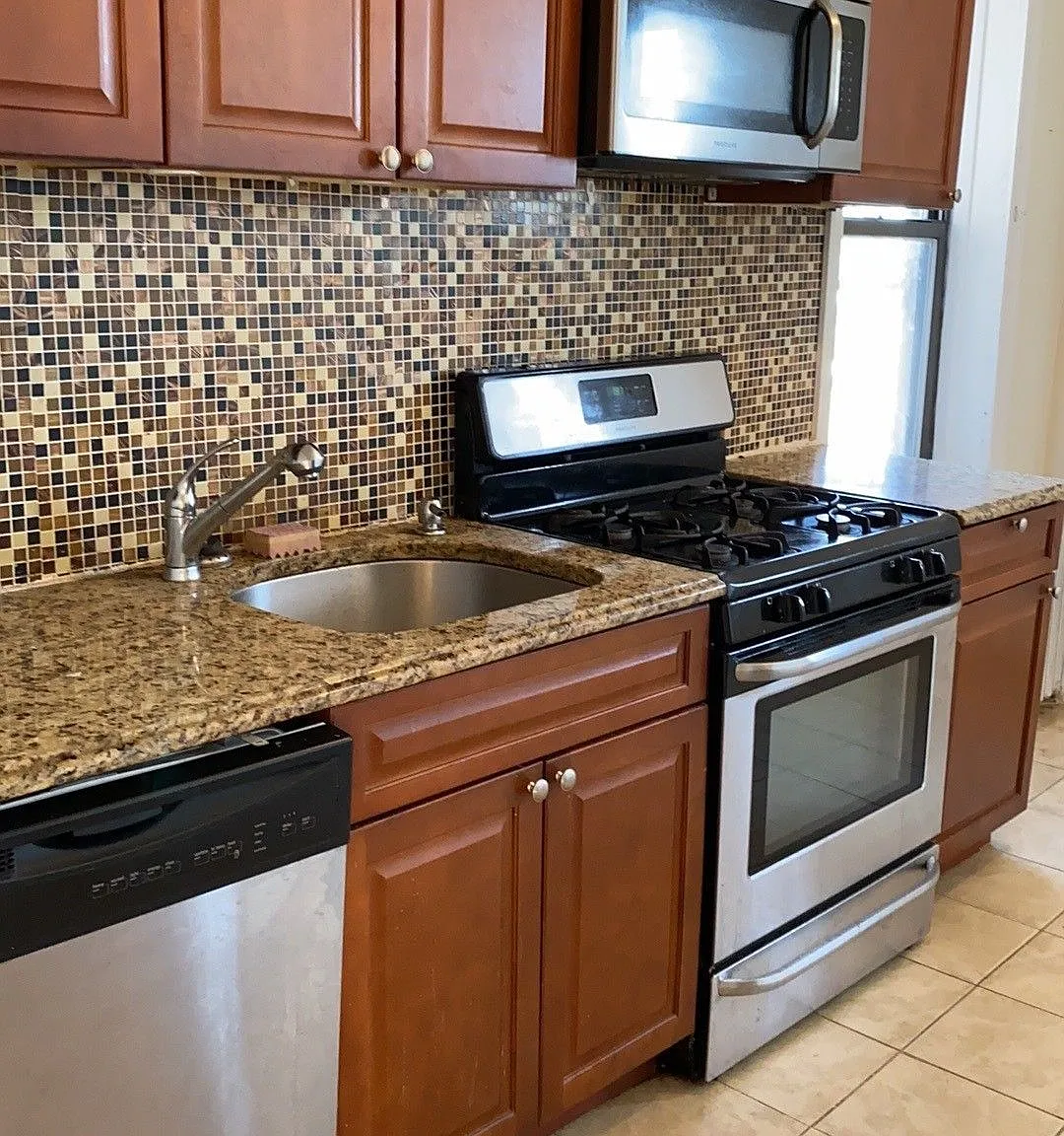 23 Trefoil Manor — Photo 1