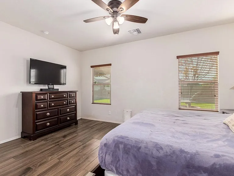10811 W El Cortez Pl — Photo 19