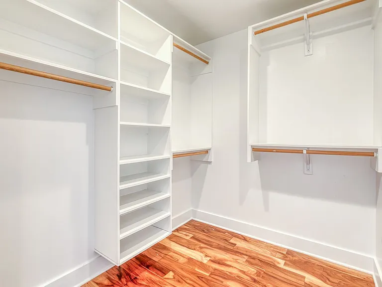 740 S Christopher Columbus Blvd #54 — Photo 12