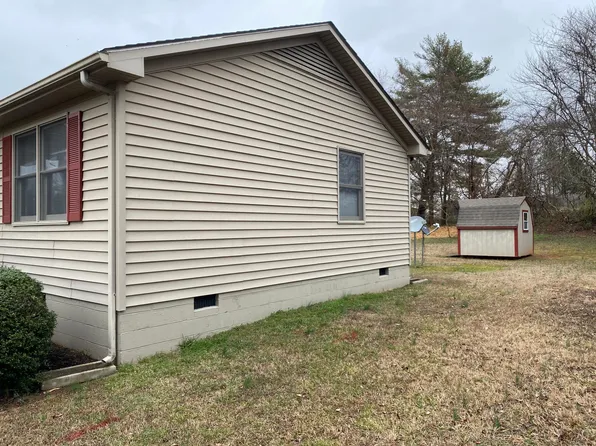 1510 Cumberland Rd, Farmville, VA 23901