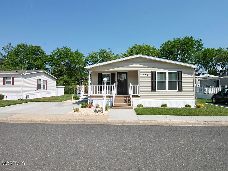 1st image of 305 Farm Road
