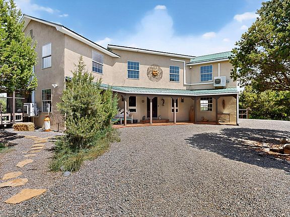 4th image of 22 Sandia Mountain Ranch Dr