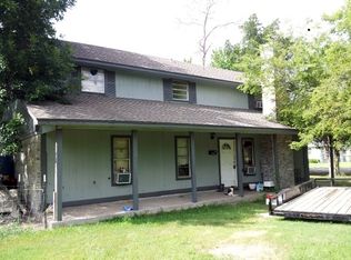 Wallisville Rd, Highlands, TX 77562