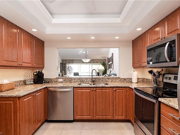 4th image of 600 Saratoga Cir APT 205