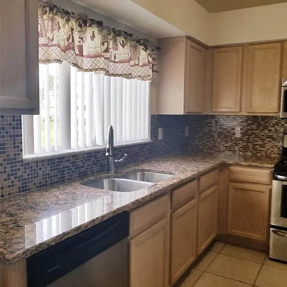 4978 Trinidad Dr — Photo 4
