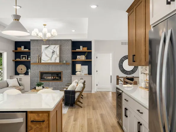 27231 Petes Hill Trl, Elko New Market, MN 55020