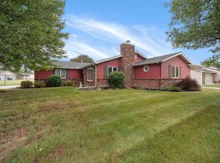 9508 Elk Grove Ct, New Haven, IN 46774