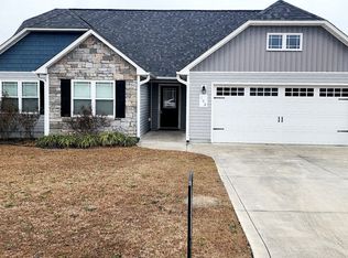 102 Chasity Way, Hubert, NC 28539