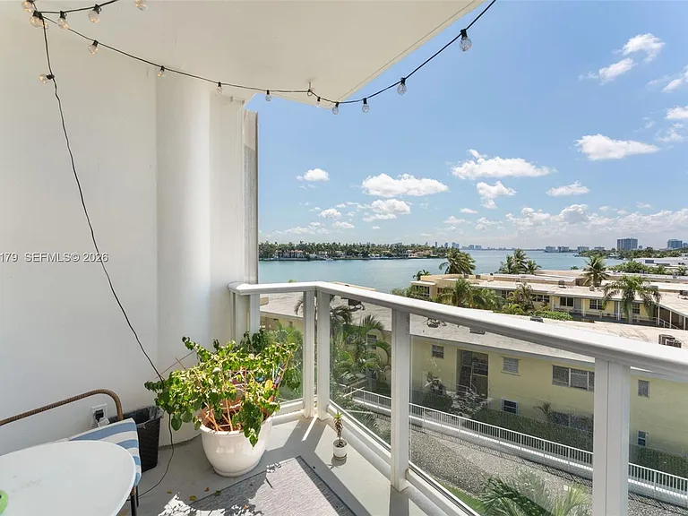 900 Bay Dr #421 — Photo 13