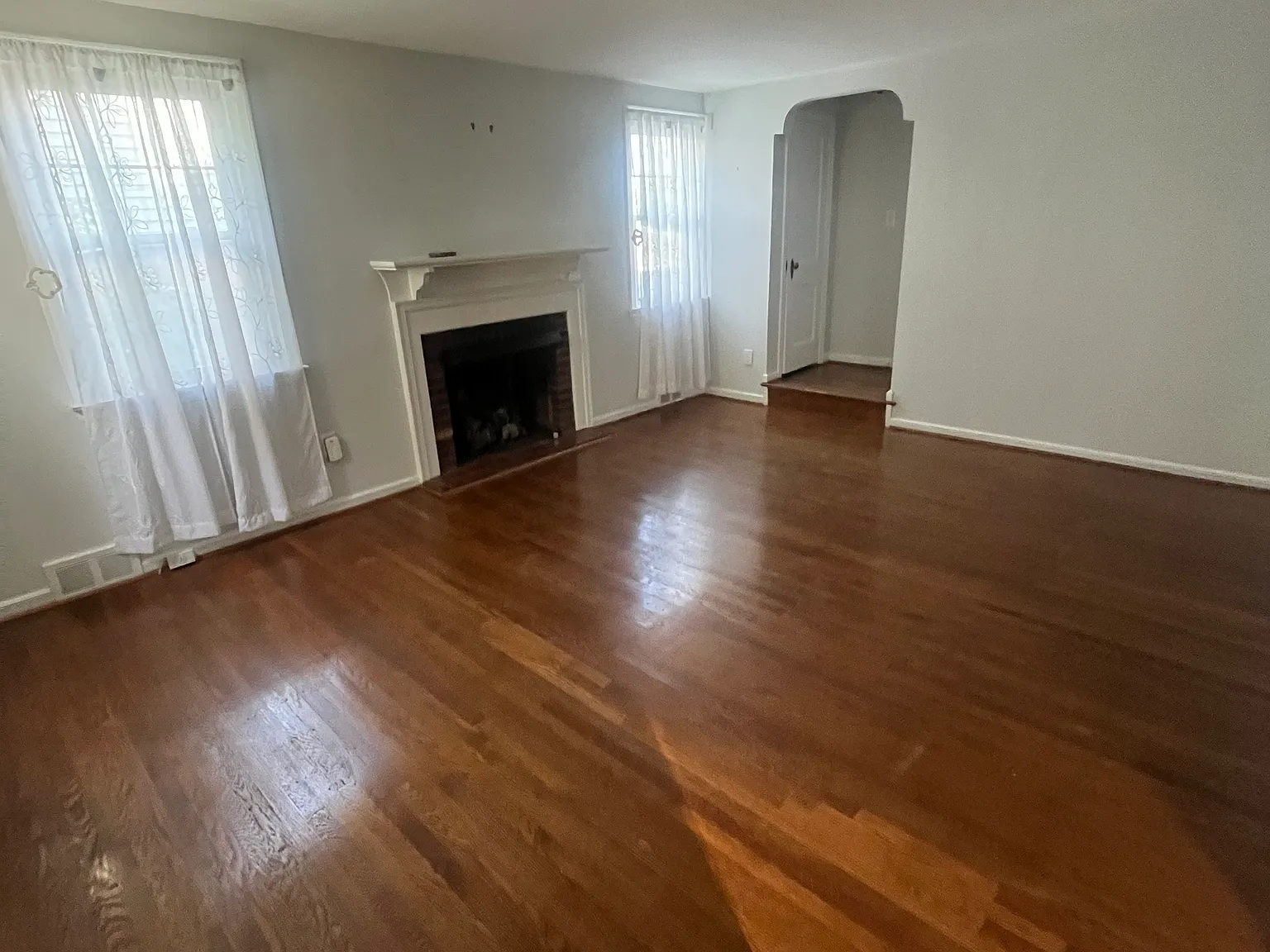 420 Forest Hills Ave — Photo 4