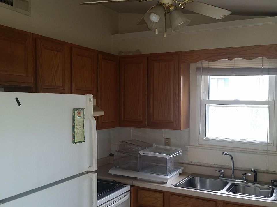 1st image of 164 Trudie Dr