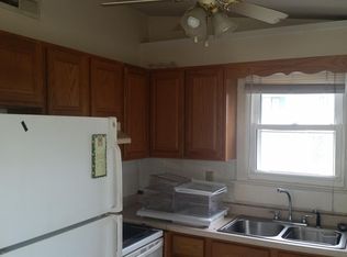 164 Trudie Dr, Center Cross, VA 22437