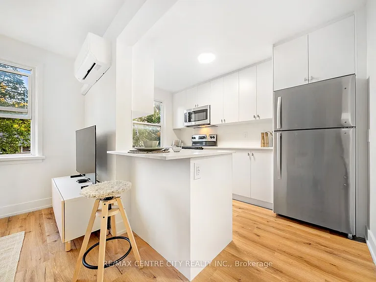 232 Elm St #3 — Photo 11