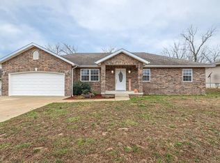 16250 Heartland Ln, Saint Robert, MO 65584