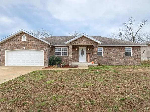 16250 Heartland Ln, Saint Robert, MO 65584