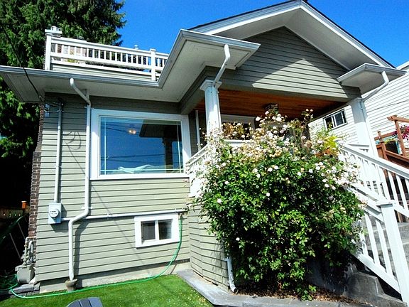 2nd image of 3911 1st Ave NE
