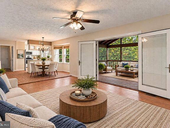 4th image of 645 Verda Ln