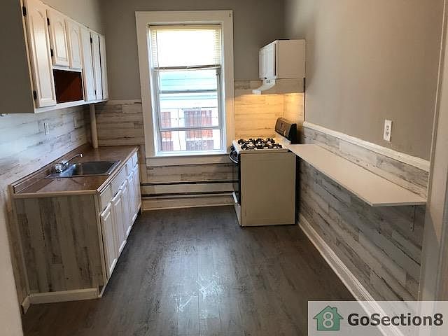 1st image of 183 Stuyvesant Ave #6