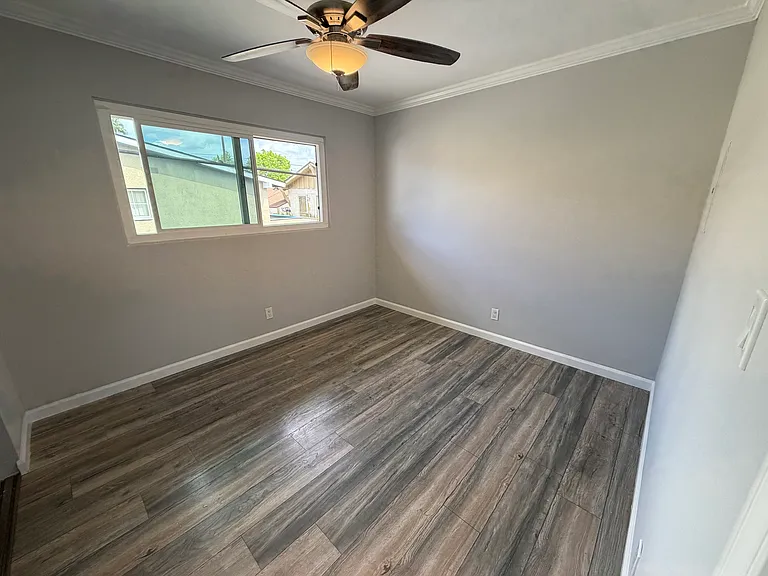 724 James St #D — Photo 10