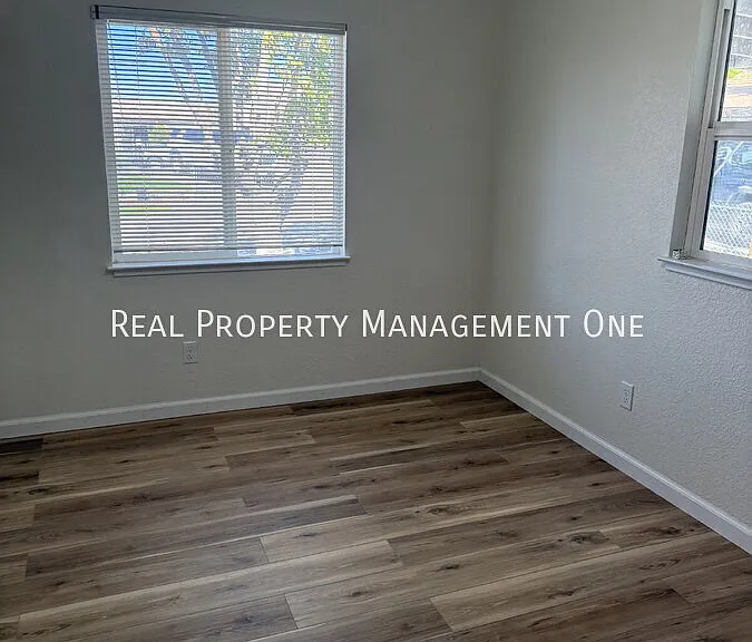 161 Sunrise Dr — Photo 23