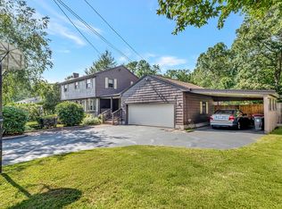 31 Candy Ln, Brockton, MA 02301