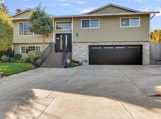 2074 SE Linden Pl, Gresham, OR 97080