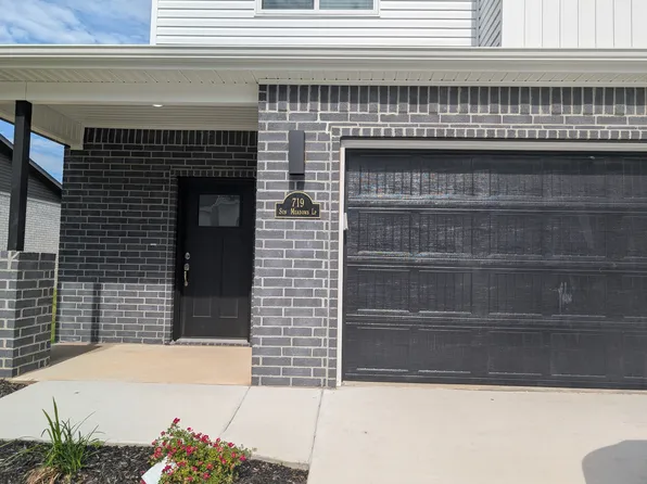 719 Sun Meadow Dr, Centerton, AR 72719