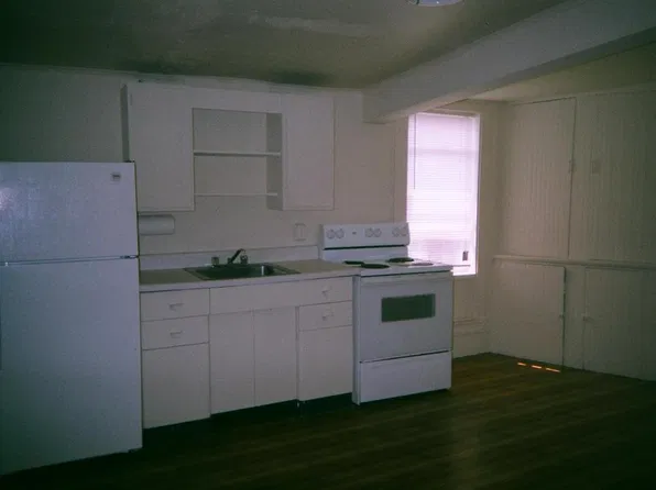 636 Empire Rd, Copake, NY