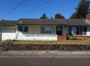 3055 NE Yacht Ave, Lincoln City, OR 97367