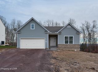 733 Quarry Rd, Drums, PA 18222