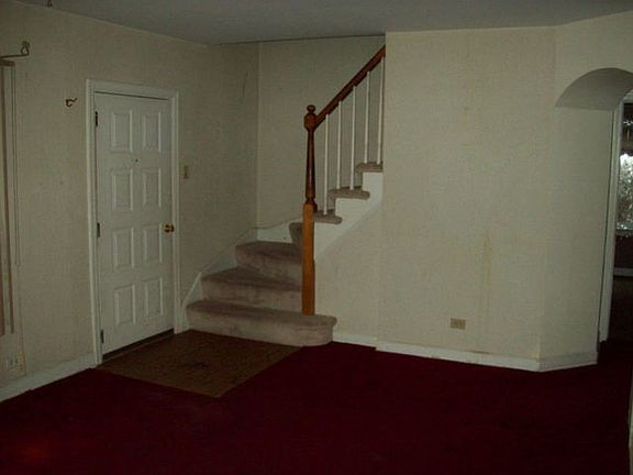 3rd image of 4200 W 99th Pl
