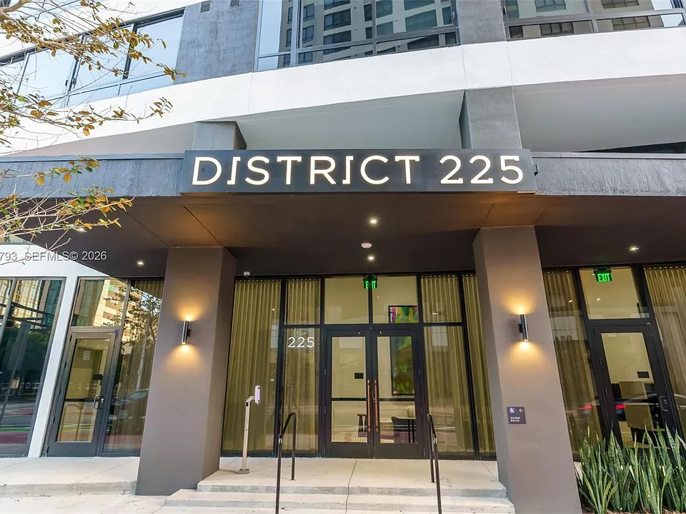 225 N Miami #1705