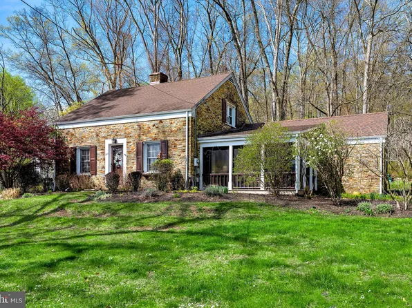 223 Lambertville Hqts Rd, Stockton, NJ 08559