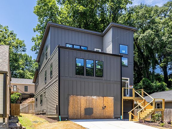 2nd image of 953 Ormewood Ave SE