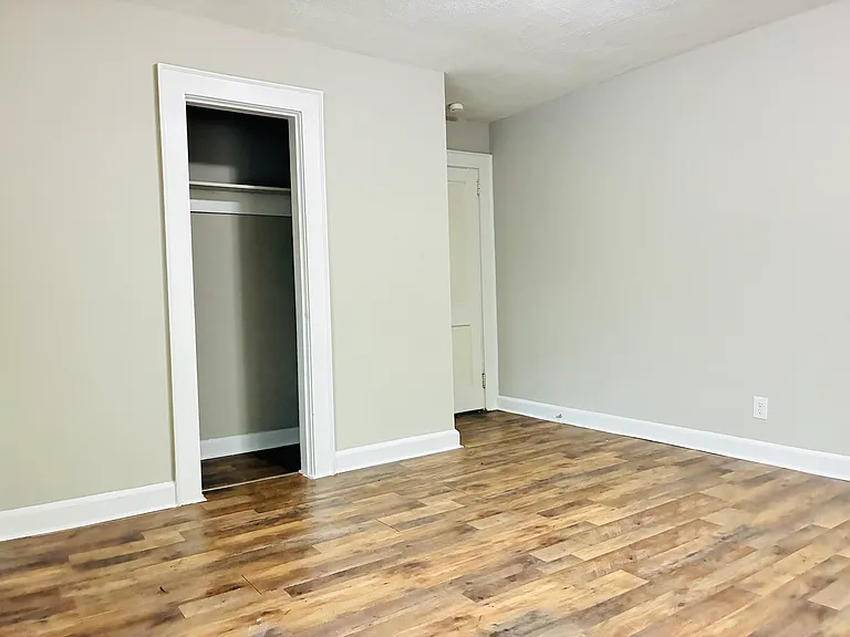 602 Park Ave — Photo 14